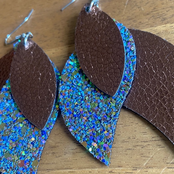 Colorful Paparazzi Earrings Set - Pink, Purple, Brown - Picture 5 of 5